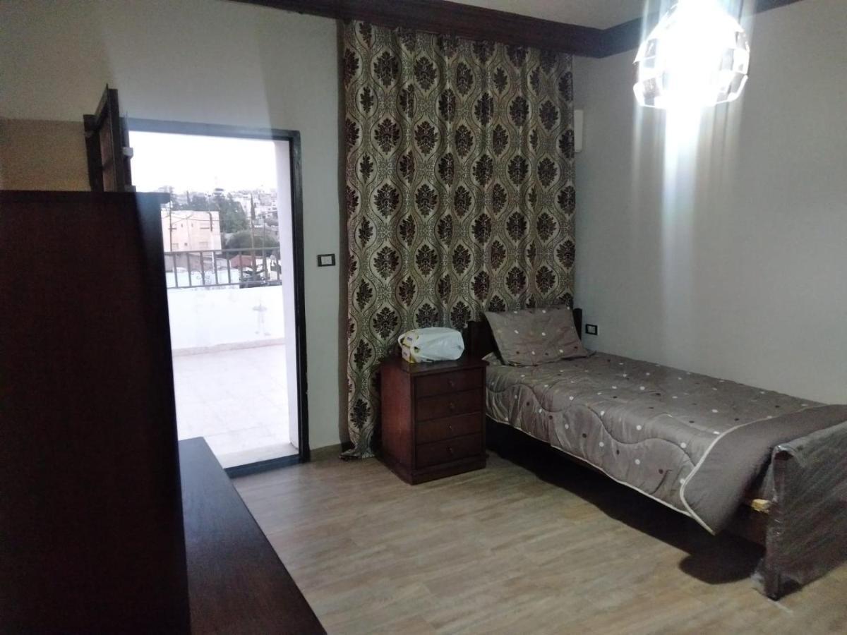 City Center Furnished Apartment 马达巴 外观 照片
