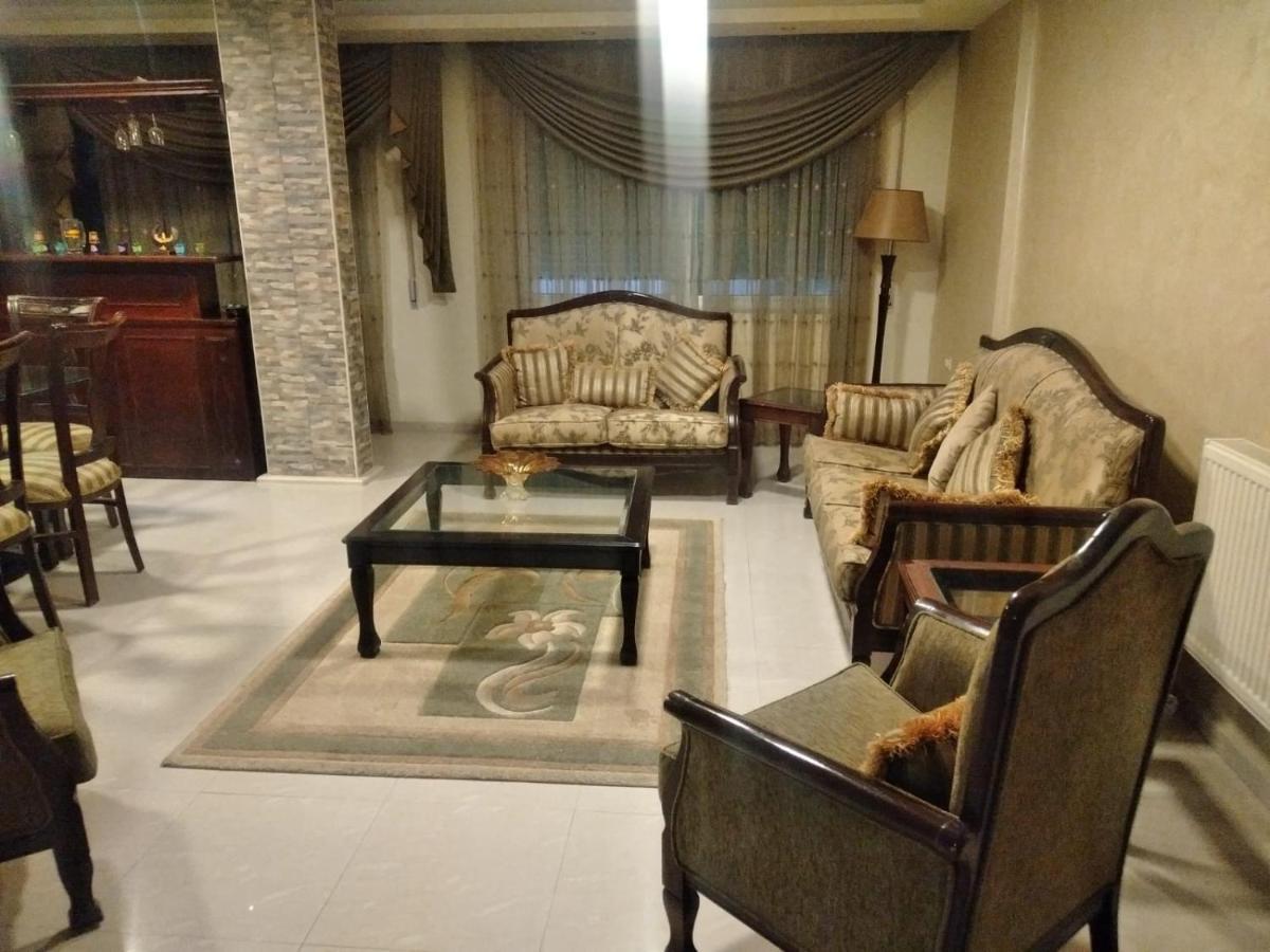 City Center Furnished Apartment 马达巴 外观 照片